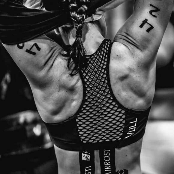 VULL SPORT - HIGH WIRE MESH SPORTS BRA (Black) - Picture 5 of 7